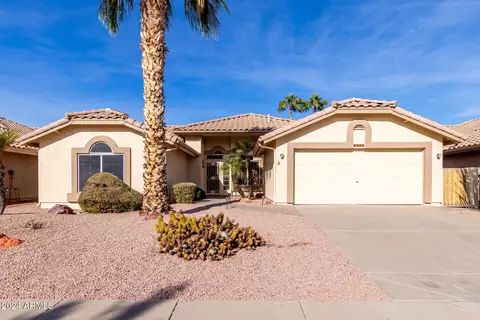8450 W Mcrae Way, Peoria, AZ 85382