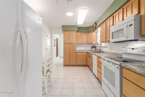 6424 E Dallas St, Mesa, AZ 85205 photo 11