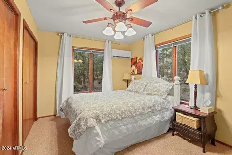 Bedroom - 4616 N Juniper Ln, Pine, AZ 85544 photo 3 of 5