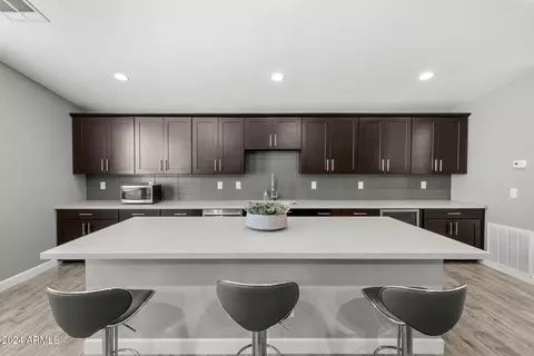 3837 E Crittenden Ln, Phoenix, AZ 85018 photo 14