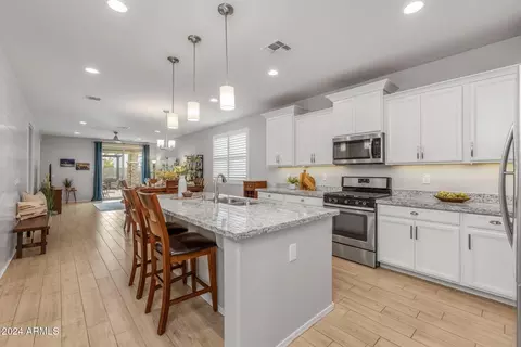 9859 E Tungsten Dr, Mesa, AZ 85212 photo 8