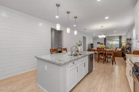 9859 E Tungsten Dr, Mesa, AZ 85212 photo 12