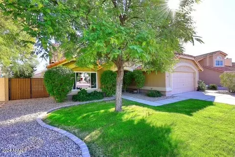 14267 S 43rd Pl, Phoenix, AZ 85044 photo 2