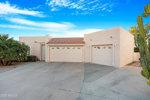 25434 S Michigan Ct, Sun Lakes, AZ 85248