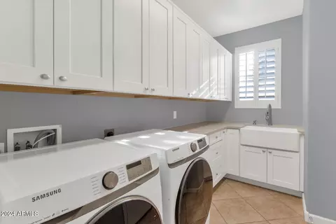 744 E County Down Dr, Chandler, AZ 85249 photo 32