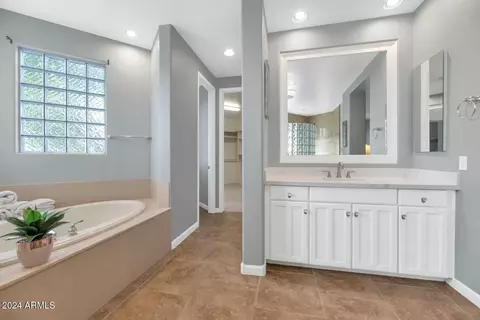 744 E County Down Dr, Chandler, AZ 85249 photo 23