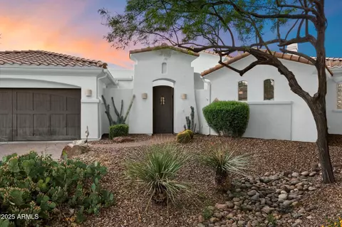 744 E County Down Dr, Chandler, AZ 85249 photo 3