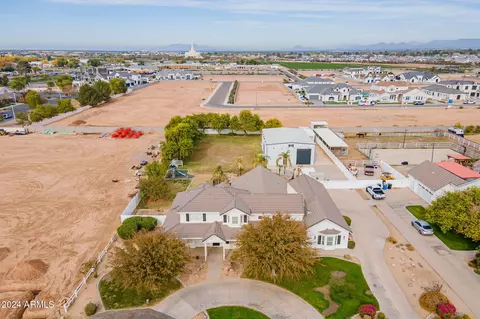 View/Area - 2506 E Melrose St, Gilbert, AZ 85297 photo 6 of 8