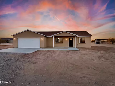 735 E Hanna Rd, Eloy, AZ 85131