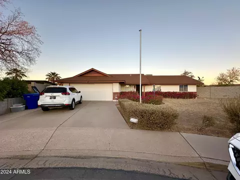 749 S Rico Cir, Mesa, AZ 85204