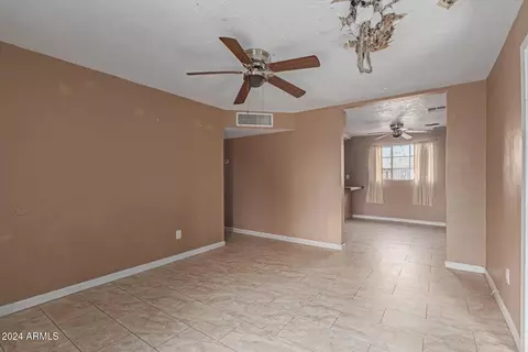 2914 W Mackenzie Dr, Phoenix, AZ 85017 photo 7