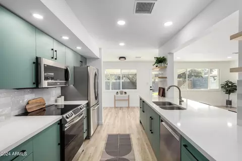 607 E Manhatton Dr, Tempe, AZ 85282 photo 19