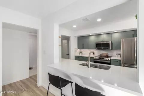 607 E Manhatton Dr, Tempe, AZ 85282 photo 23