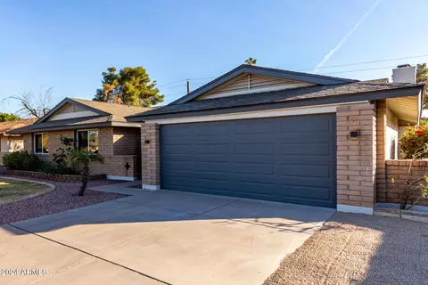 607 E Manhatton Dr, Tempe, AZ 85282 photo 2