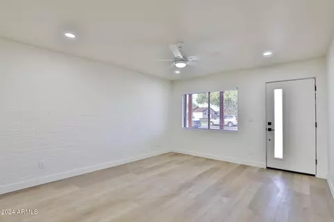 459 E Hampton Ave, Mesa, AZ 85204 photo 7