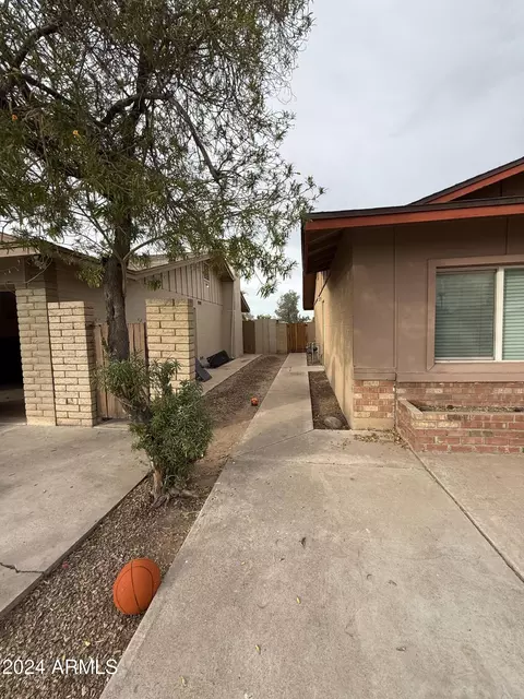 1640 El Parque Dr, Tempe, AZ 85282 photo 2