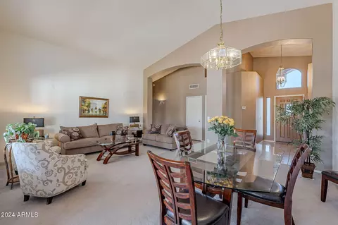 1483 S Nielson St, Gilbert, AZ 85296 photo 4