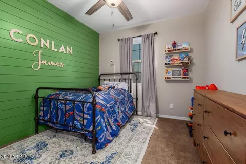 Bedroom - 9536 E Travertine Ave, Mesa, AZ 85212 photo 4 of 5
