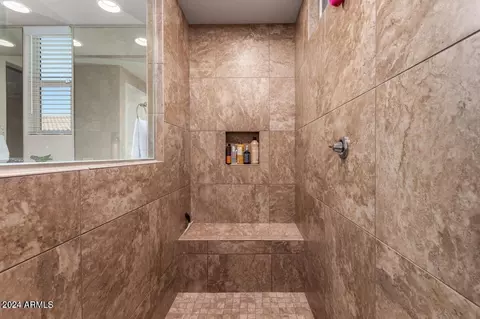 Bath - 9536 E Travertine Ave, Mesa, AZ 85212 photo 5 of 7