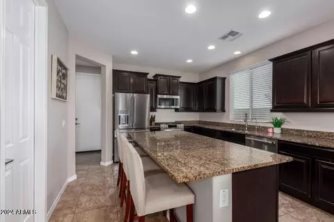 Kitchen - 9536 E Travertine Ave, Mesa, AZ 85212 photo 4 of 4