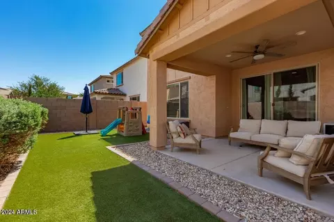 Exterior - 9536 E Travertine Ave, Mesa, AZ 85212 photo 5 of 9