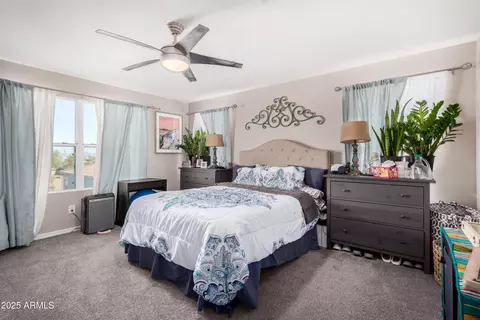842 E Beverly Rd, Phoenix, AZ 85042 photo 12