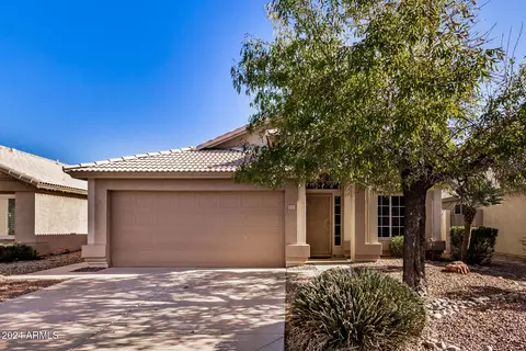 131 N Del Pueblo Pl, Chandler, AZ 85226