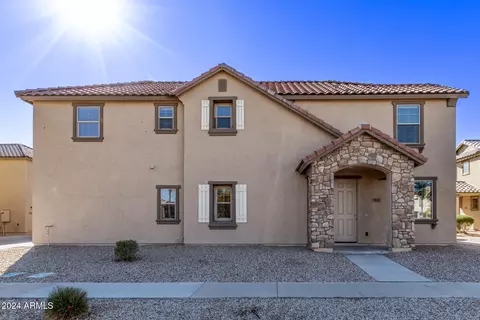921 E Agua Fria Ln, Avondale, AZ 85323