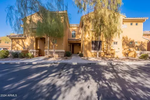 955 E Knox Rd #222, Chandler, AZ 85225