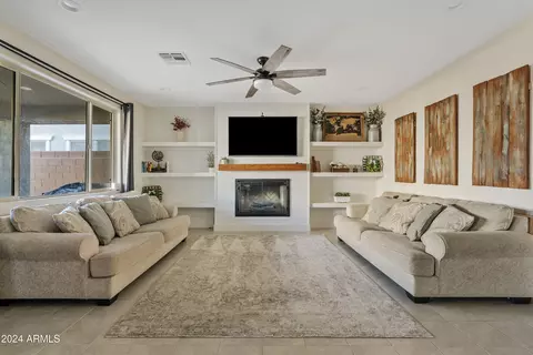 64 W Shannon St, Gilbert, AZ 85233 photo 3