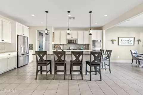 64 W Shannon St, Gilbert, AZ 85233 photo 4