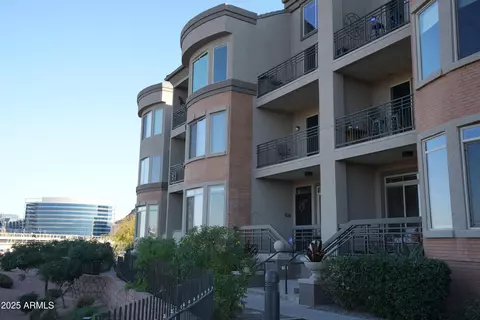 425 W Rio Salado Pkwy #113, Tempe, AZ 85281