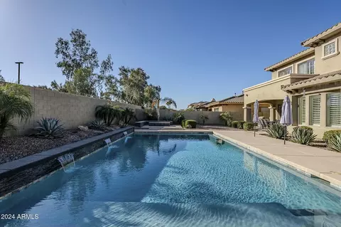 Exterior - 4353 E Santa Fe Ct, Gilbert, AZ 85297 photo 6 of 8