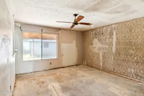 7519 W Wolf St, Phoenix, AZ 85033 photo 15
