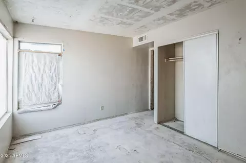 7519 W Wolf St, Phoenix, AZ 85033 photo 27