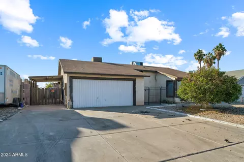 7519 W Wolf St, Phoenix, AZ 85033