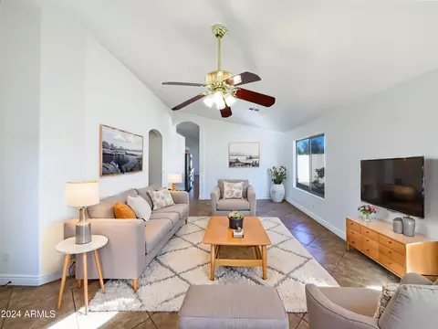 Living - 1708 E Francisco Dr, Phoenix, AZ 85042 photo 1 of 4