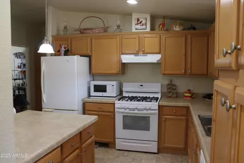 44175 N Cattle Dr, Ash Fork, AZ 86320 photo 6