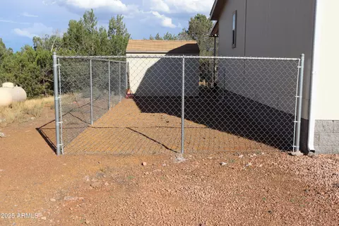 44175 N Cattle Dr, Ash Fork, AZ 86320 photo 17