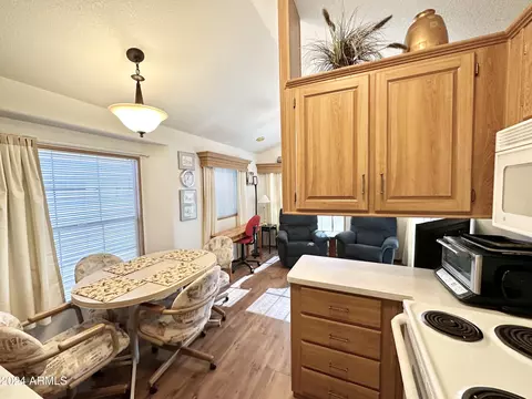870 S Motherlode Dr, Apache Junction, AZ 85119 photo 18