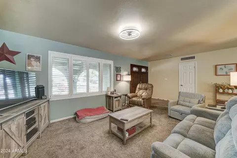3345 E Desert Cove Ave, Phoenix, AZ 85028 photo 9