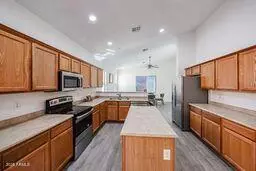 7165 W Fleetwood Ln, Glendale, AZ 85303