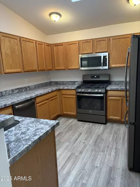 Kitchen - 8724 E Nopal Cir, Mesa, AZ 85209 photo 2 of 6