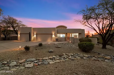 12175 E Columbine Dr, Scottsdale, AZ 85259