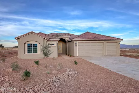 10113 S Vaquero Ln #LOT 215, Hereford, AZ 85615
