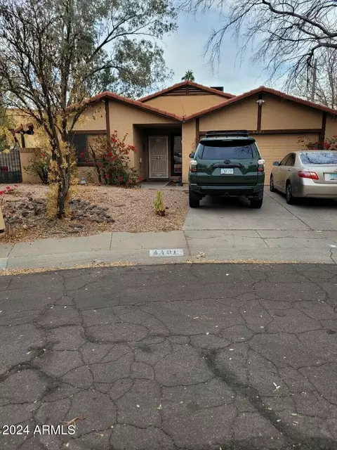 4401 W Mcrae Way, Glendale, AZ 85308
