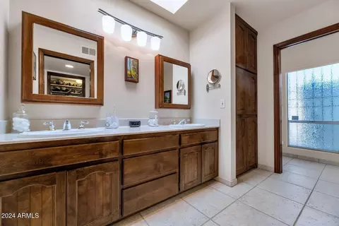 7044 N 11th Ave, Phoenix, AZ 85021 photo 25