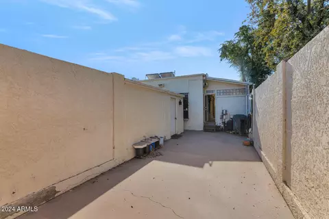 7044 N 11th Ave, Phoenix, AZ 85021 photo 34