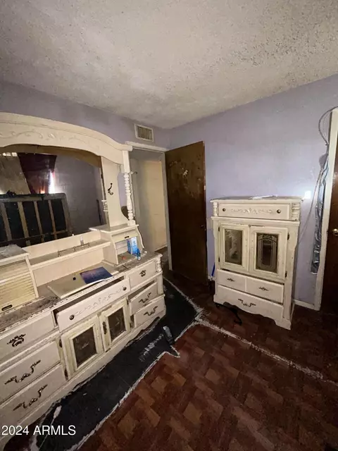 Other - 1833 E Lynne Ln, Phoenix, AZ 85042 photo 8 of 9