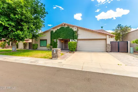 931 Eveningstar Ln, Tempe, AZ 85283 photo 42